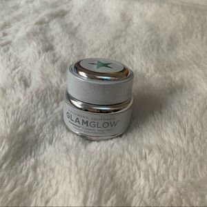 glam glow supermud mask